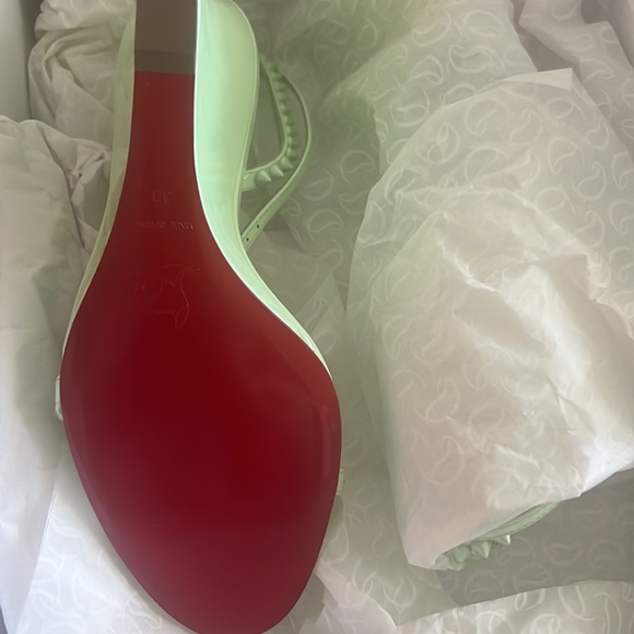 Brand New Christian Louboutin NEVER WORN - Picture 4 of 7